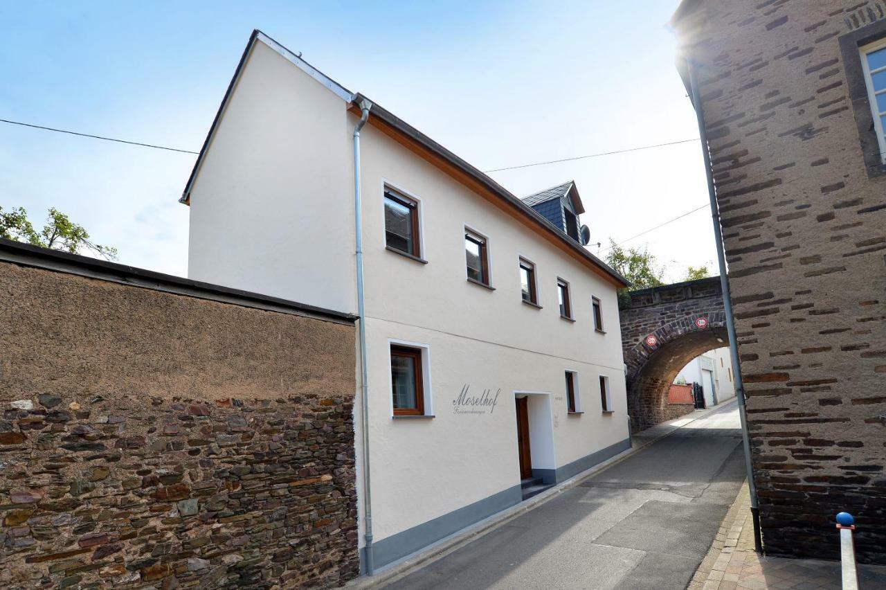 Moselhof Ferienwohnungen Bruttig-Fankel Exterior foto